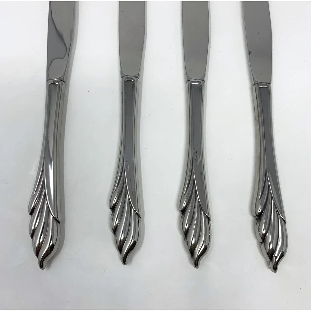 Lot of 4 Oneida USA 18/8 Stainless Steel Liberty's Light 4 Dinner Knives EUC